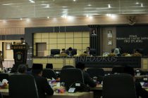 RAPAT PARIPURNA DALAM RANGKA LAPORAN GABUNGAN KOMISI DAN LAPORAN PANITIA KERJA