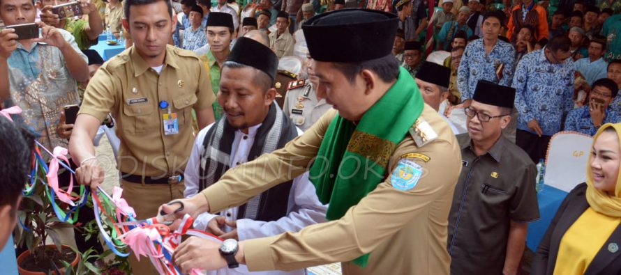 BUPATI OKU SELATAN MERESMIKAN GEDUNG MTS PONDOK PESANTREN DARUL ULUM DAN BERSILATURAHMI KE DESA DURIAN SEMBILAN DI KECAMATAN BUAY PEMACA