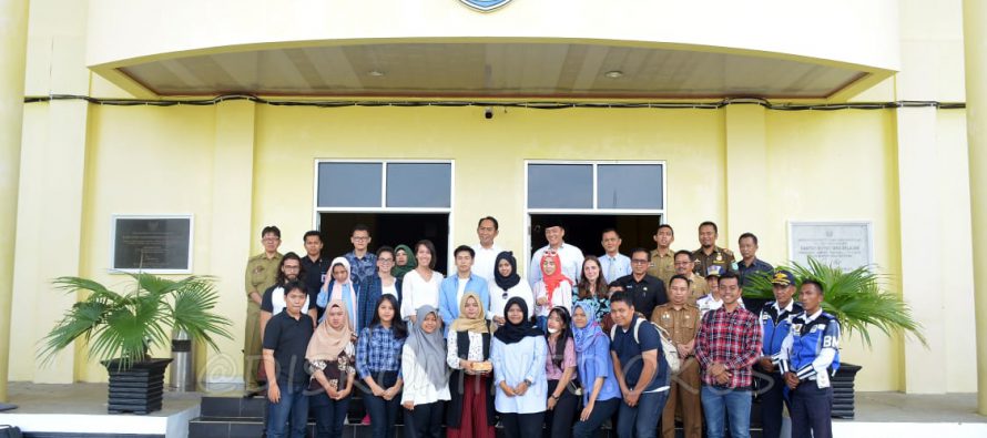 AUDIENSI ANGGOTA AIESEC BERSAMA BUPATI OKU SELATAN