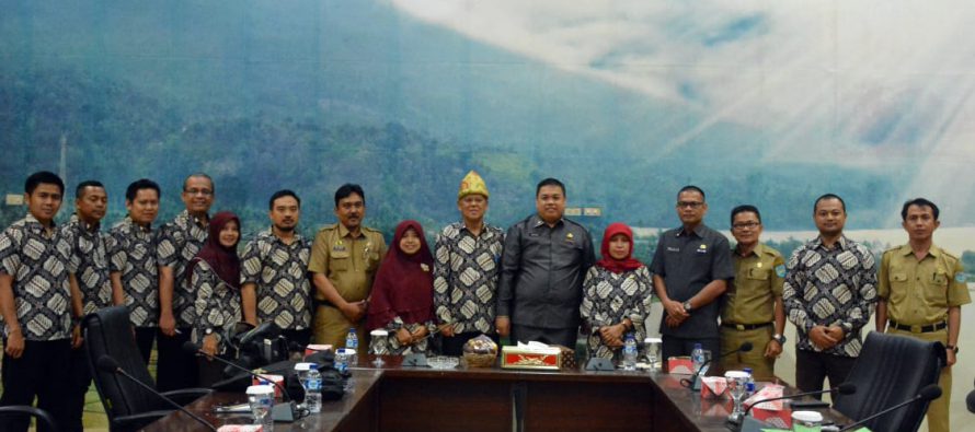 PEMKAB OKU SELATAN TERIMA KUNJUNGAN KERJA TIM SEKRETARIAT DANA BAGI HASIL CUKAI HASIL TEMBAKAU KABUPATEN TASIKMALAYA