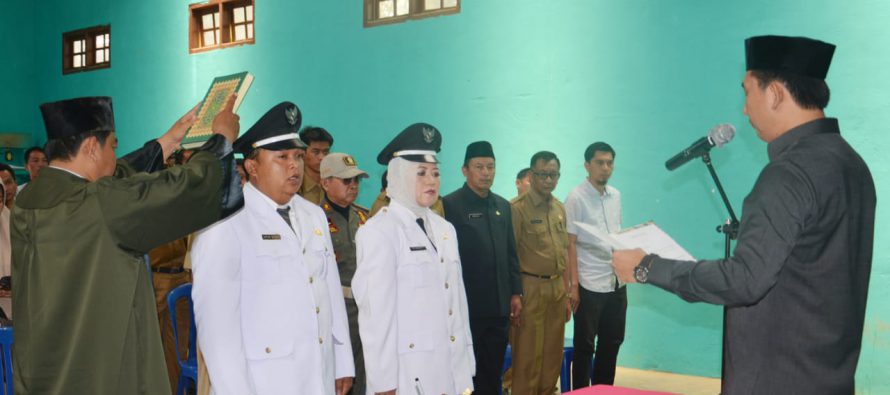 BUPATI OKU SELATAN LANTIK TIGA PJ KEPALA DESA DI DUA KECAMATAN