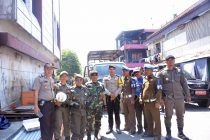 DEMI KENYAMANAN MASYARAKAT DALAM BERLALU LINTAS POL PP TERTIBKAN PEDAGANG PKL