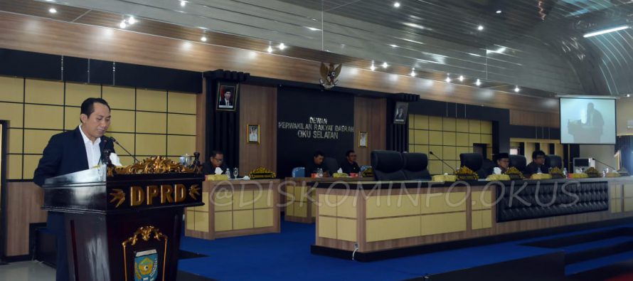 BUPATI OKU SELATAN JAWAB PANDANGAN UMUM ANGGOTA DPRD KABUPATEN OKU SELATAN DI SIDANG PARIPURNA