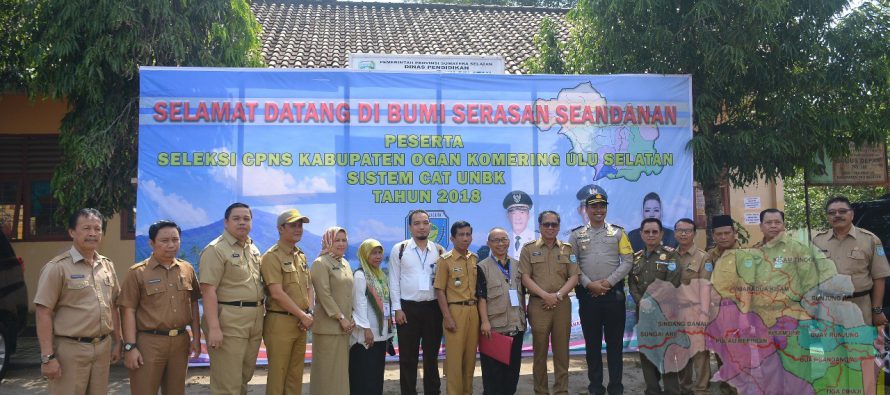 SEKDA BUKA DAN HADIRI PEMBUKAAN SELEKSI CPNS MENGGUNAKAN CAT UNBK DI KABUPATEN OKU SELATAN