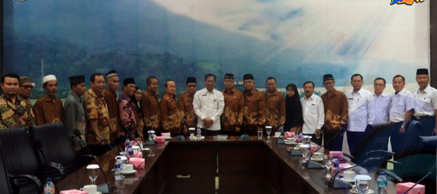 AUDIENSI PEMKAB OKU SELATAN BERSAMA KETUA PWRI PROVINSI SUMATERA SELATAN