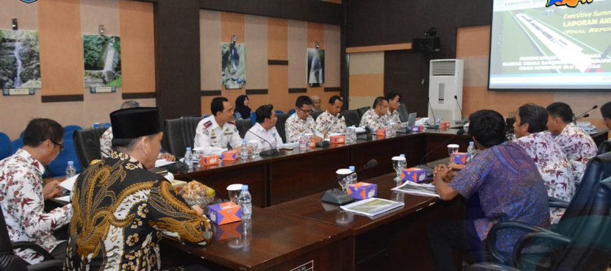 RAPAT PRESENTASI LAPORAN AKHIR PERENCANAAN RTT SISI UDARA BANDAR UDARA BANDING AGUNG