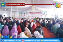 RIBUAN MASYARAKAT OKU SELATAN ANTUSIAS HADIRI TABLIGH AKBAR DALAM RANGKA HUT KE-15 KABUPATEN OKU SELATAN