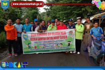 PERINGATI HARI PEDULI SAMPAH NASIONAL, DLH OKU SELATAN GELAR KERJA BAKTI JUMAT BERSIH DI PASAR SAKA SELABUNG