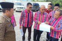 PANITIA LELANG KENDARAAN DINAS PEMKAB OKU SELATAN GELAR RAPAT DAN CEK FISIK KENDARAAN