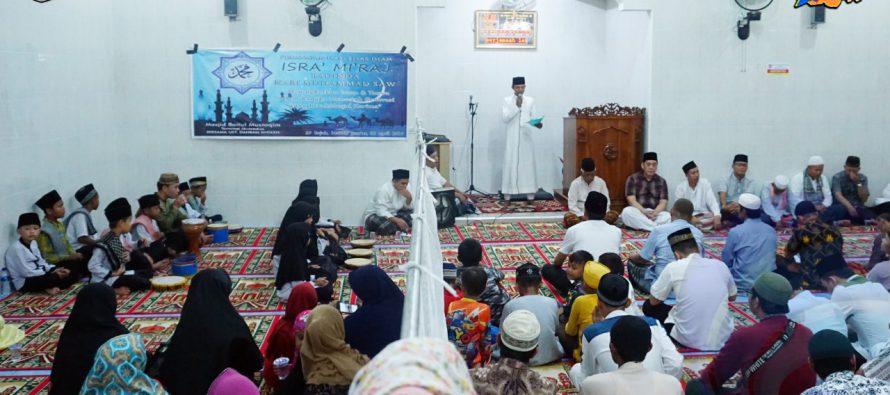 WAKIL BUPATI OKU SELATAN HADIRI PERINGATAN ISRA’ MI’RAJ NABI MUHAMMAD SAW DI MASJID BAITUL MUSTAQIN TERMINAL BARU MUARADUA