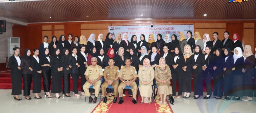 STAF AHLI BIDANG HUKUM DAN POLITIK BUKA PEMILIHIHAN BUJANG GADIS KE-14 KAB. OKUS