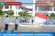 ASISTEN III SELAKU PEMBINA UPACARA BACAKAN SAMBUTAN MENTERI KOMUNIKASI DAN INFORMATIKA RI RUDIANTARA PADA UPACARA HARKITNAS KE-111 TAHUN 2019 YANG DIGELAR PEMKAB OKU SELATAN