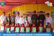 HADIRI TABLIGH AKBAR HAFLAH AKHIRUSANAH DAN KHOTMIL QURAN DI PONPES AL-ANWAR SIMPANG SENDER, BUPATI : PONDOK PESANTREN WUJUDKAN VISI OKU SELATAN “RELIGIUS”