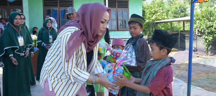 MENYAMBUT TAHUN AJARAN BARU, SEMARI OKU SELATAN GELAR KEGIATAN BERBAGI SERTA PENGOBATAN GRATIS DI DESA SUMBER MULYA KECAMATAN BPRRT
