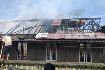 KORSLETING LISTRIK, SATU UNIT RUMAH DAN COUNTER HP TERBAKAR DI DESA PULAU BERINGIN UTARA