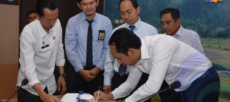 PENANDATANGAN KERJA SAMA ANTARA KANTOR PAJAK PRATAMA BATURAJA DENGAN PEMKAB OKU SELATAN, GUNA MENGOPTIMALKAN PENERIMAAN PAJAK PUSAT DAN DAERAH