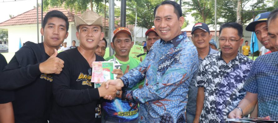 KONTES DAN LOMBA BURUNG BERKICAU ROAD TO BUPATI CUP II, TAMPIL MEMUKAU BURUNG ASAL KABUPATEN OKU SELATAN JADI RUNNER UP II