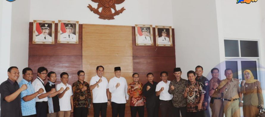PERSIAPAN PILKADA 2020, BAWASLU PROVINSI SUMSEL GELAR AUDIENSI BERSAMA BUPATI OKU SELATAN