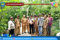 CAMAT BUANA PEMACA MONITORING PEMBANGUNAN JALAN SETAPAK DUSUN III DATARAN AJAN LEBAR DESA TANJUNG BERINGIN KECAMATAN BUANA PEMACA