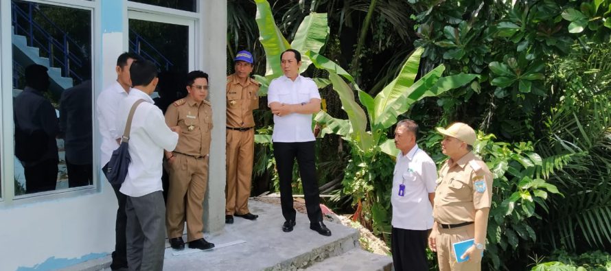 MASYARAKAT KELUHKAN PENDISTRIBUSIAN AIR BERSIH TIDAK LANCAR, BUPATI OKU SELATAN LANGSUNG SAMBANGI PDAM TIRTA SAKA SELABUNG