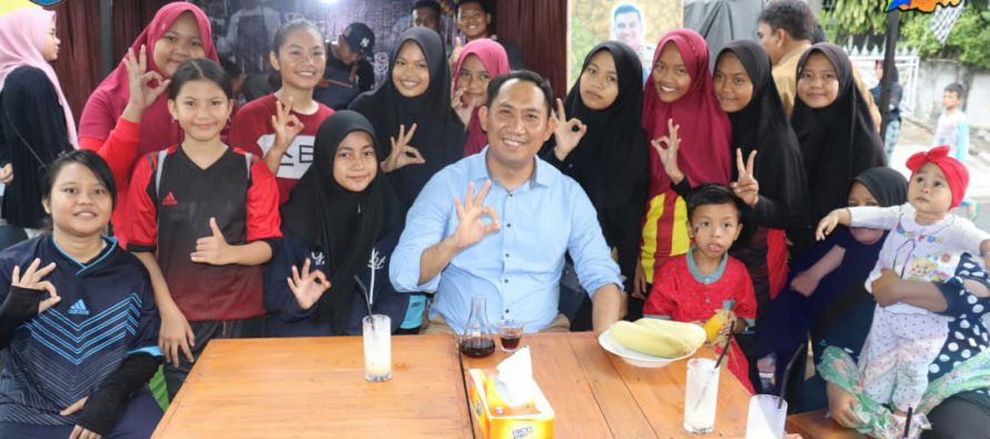 IKUT MERIAHKAN HUT KE 16 KABUPATEN OKU SELATAN, KAPOLRES OKU SELATAN BUKA GERAI KOPI KAPOLRES DI PAMERAN UMKM