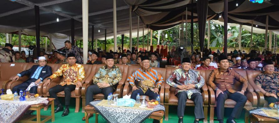 BUPATI OKU SELATAN HADIRI ACARA KHITANAN ANAK KETUA DPRD KABUPATEN OKU SELATAN