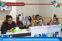 DINAS SOSIAL, BPS DAN DISDUKCAPIL OKU SELATAN IKUT VIDEO CONFERENCE BERSAMA GUBERNUR SUMSEL, BAHAS PERCEPATAN PENGIRIMAN DATA KELUARGA PENERIMA MANFAAT BARU YANG KEMUNGKINAN MENGALAMI KENAIKAN (DAMPAK EKONOMI DARI COVID-19)