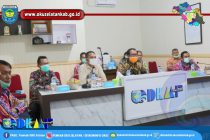 PEMERINTAH KABUPATEN OKU SELATAN GELAR RAPAT ENTRY BRIEFING DALAM RANGKA PEMERIKSAAN KEUANGAN TAHUN ANGGARAN 2019 DENGAN MENGGUNAKAN VIDEO CONFERENCE.