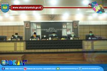 DPRD OKU SELATAN GELAR PEMBUKAAN RAPAT PARIPURNA DENGAN AGENDA PENYAMPAIAN LKPJ KEPALA DAERAH TAHUN 2019 DAN PENYAMPAIAN LAPORAN HASIL RESES KEDUA ANGGOTA DPRD DARI MASING-MASING DAERAH PEMILIHAN TAHUN 2020