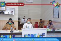 BUPATI OKU SELATAN VIDEO CONFERENCE BERSAMA MENTERI SOSIAL RI, GUBERNUR SUMSEL, DAN KABUPATEN/KOTA SE SUMATERA SELATAN DAN BANGKA BELITUNG DALAM RANGKA RAPAT KOORDINASI BANSOS TUNAI DALAM PENANGANAN COVID-19