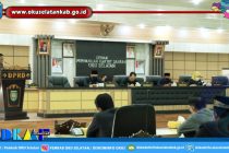 BUPATI DAN WAKIL BUPATI OKU SELATAN HADIRI RAPAT PARIPURNA DPRD DALAM RANGKA LAPORAN KETUA PANITIA KHUSUS PEMBAHASAN LKPJ KEPALA DAERAH TAHUN ANGGARAN 2019