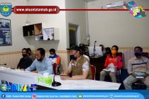 BUPATI OKU SELATAN LAPORKAN KONDISI DAN SITUASI BANJIR DAN TANAH LONGSOR KEPADA GUBERNUR SUMSEL MELALUI VIDEO CONFERENCE