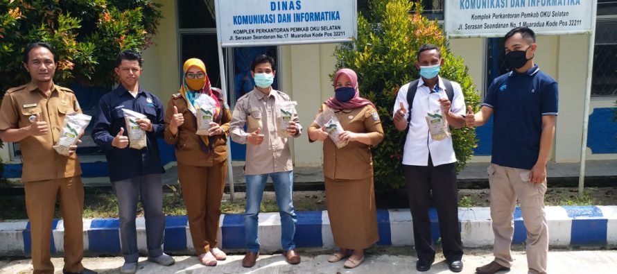 KELOMPOK INFORMASI MASYARAKAT (KIM) OKU SELATAN GELAR KEGIATAN PEMBAGIAN BIBIT SORGUM KE 19 KECAMATAN