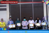 PEMERINTAH OKU SELATAN TERIMA PENGHARGAAN DARI BKKBN PROVINSI SUMATERA SELATAN DALAM RANGKA HARI KELUARGA  NASIONAL KE-27 TAHUN 2020