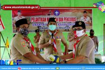 BUPATI DAN WAKIL BUPATI OKU SELATAN MELANTIK SECARA LANGSUNG PENGURUS MAJELIS PEMBIMBING RANTING DAN KWARTIR RANTING GERAKAN PRAMUKA KECAMATAN KISAM TINGGI