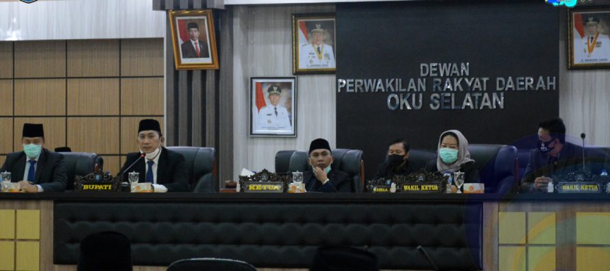 BUPATI DAN WAKIL BUPATI OKU SELATAN HADIRI PEMBUKAAN RAPAT PARIPURNA DALAM PEMBAHASAN RANCANGAN KEBIJAKAN UMUM DAN RANCANGAN PRIORITAS PLAPON ANGGARAN SEMENTARA APBD KABUPATEN OKU SELATAN TAHUN ANGGARAN 2021
