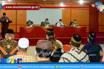 SILATURAHMI BERSAMA PARA PEMANGKU ADAT KECAMATAN SE KABUPATEN OKU SELATAN, BUPATI  DAN WAKIL BUPATI  SECARA SIMBOLIS SERAHKAN PENGADAAN ALAT ALAM GEMESIR KEPADA TIGA KETUA PEMANGKU ADAT DI RANAU RAYA