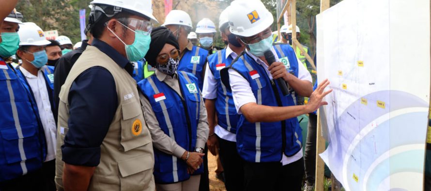 GUBERNUR SUM-SEL TINJAU PEMBANGUNAN BENDUNGAN TIGA DIHAJI BERSAMA PJS. BUPATI OKU SELATAN.