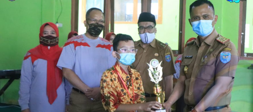 DINAS PENDIDIKAN KABUPATEN OKU SELATAN GELAR KEGIATAN PEMBERIAN PENGHARGAAN TERHADAP PEMENANG (KSN-SD) DAN (FLS2N-SD) TINGKAT KABUPATEN DAN PROVINSI TAHUN 2020