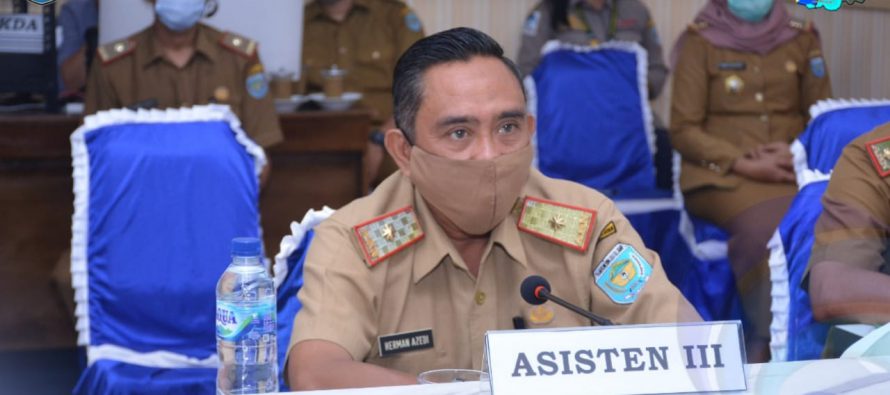 ASITEN III IKUTI PENYERAHAN MAHASISWA KKN UNIVERSITAS PGRI PALEMBANG KE KABUPATEN OKU SELATAN MELALUI VIRTUAL.