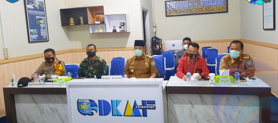 WAKIL BUPATI OKU SELATAN IKUTI RAKOR BERSAMA MENDAGRI TERKAIT TAHAPAN KESIAPAN PILKADA TAHUN 2020 DENGAN MEMATUHI PROTOKOL KESEHATAN