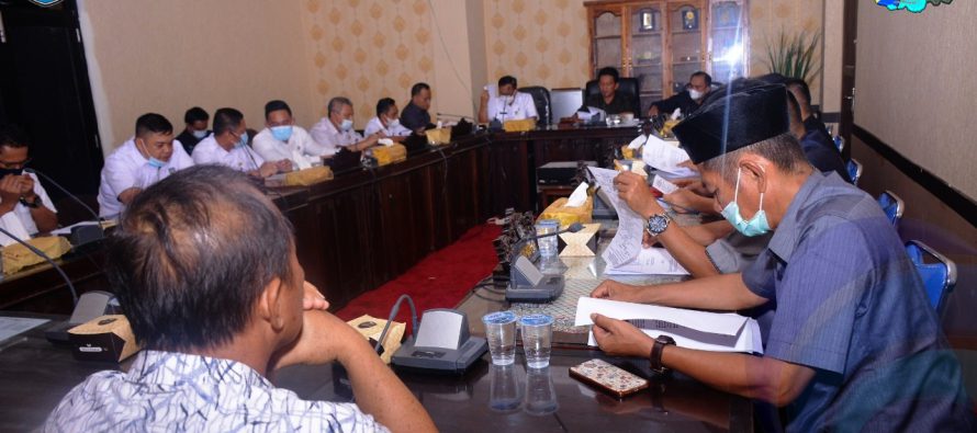 PEMKAB OKU SELATAN BERSAMA DPRD OKU SELATAN SEPAKATI PELAKSANAAN RAPAT PARIPURNA DALAM RANGKA HUT KE 17 KABUPATEN OKU SELATAN DIGELAR 25 JANUARI 2021