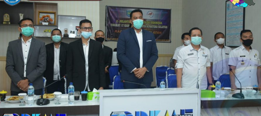 PELANTIKAN PENGURUS ESPORTS INDONESIA (ESI) TINGKAT 17 KABUPATEN/ KOTA SUMATERA SELATAN MASA BAKTI 2020-2024 MELALUI VIRTUAL.