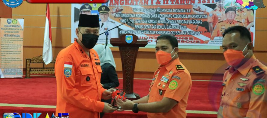 WAKIL BUPATI OKU SELATAN HADIRI SERTA MEMBUKA SECARA RESMI PEMBUKAAN PELATIHAN TEKNIS POTENSI PERTOLONGAN DI PERMUKAAN AIR ( WATER RESCUE) DI KABUPATEN OKU SELATAN TAHUN 2021