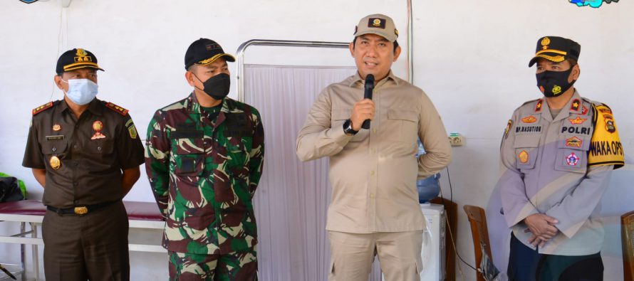 BUPATI POPO ALI MINTA PETUGAS DI POSKO PENYEKATAN BERTINDAK DENGAN HUMANIS