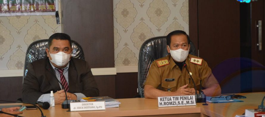 HASIL DARI PENILAIAN TIM ADMINISTRATIF PPK-BLUD MEMUTUSKAN RSUD MUARADUA TELAH MEMENUHI PERSYARATAN PENILAIAN DAN DAPAT MENERAPKAN PPK- BLUD.