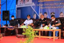 KUATKAN RASA KESETIAKAWANAN SOSIAL, KARANG TARUNA OKU SELATAN GELAR VOLLEY BALL OPEN TOURNAMENT PIALA BERGILIR KETUA KARANG TARUNA OKU SELATAN TAHUN 2021