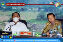 BUPATI OKU SELATAN APRESIASI HASIL PEMUTAKHIRAN DAN PEMETAAN PBB-P2 OLEH TEAM UGM DI KECAMATAN SIMPANG YANG TELAH MENCAPAI 70%