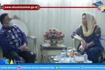 KETUA TP PKK KABUPATEN OKU SELATAN TERIMA AUDIENSI KEPALA BKKBN PERWAKILAN SUMATERA SELATAN DALAM RANGKA PENGAMATAN PELAKSANAAN PENDATAAN KELUARGA TAHUN 2021 DI KABUPATEN OKU SELATAN