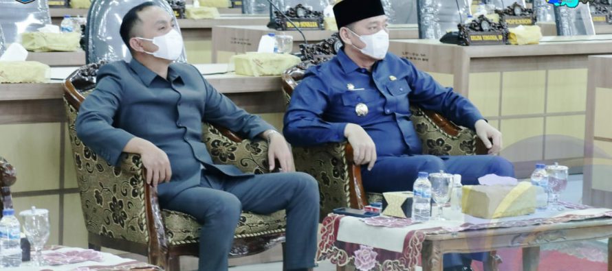 WAKIL BUPATI OKU SELATAN HADIRI SIDANG PARIPURNA DALAM RANGKA MENDENGARKAN PIDATO PRESIDEN JOKO WIDODO.